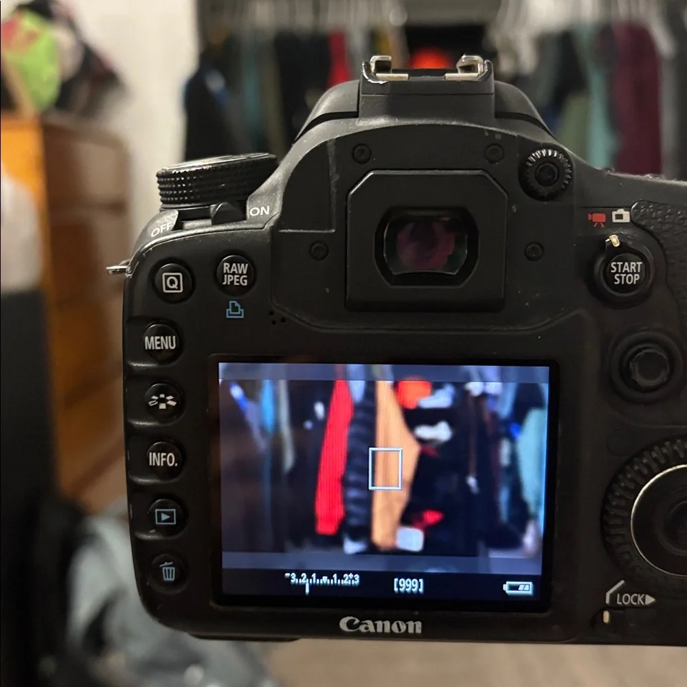 Canon EOS 7D camera